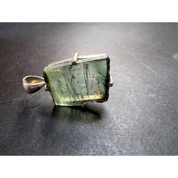 NEW Green teal tourmaline sterling silver pendant 3.16 grams - Picture 11 of 13